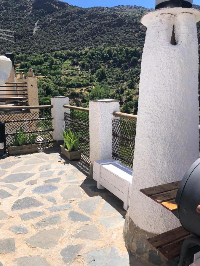 La Launa Apartamento Rural Trevélez Εξωτερικό φωτογραφία